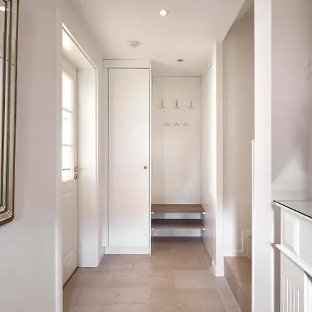 Semesterbostad Hues Freesenborg Oldsum