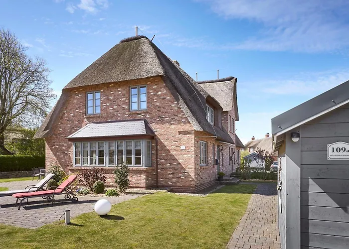 Semesterbostad Hues Freesenborg