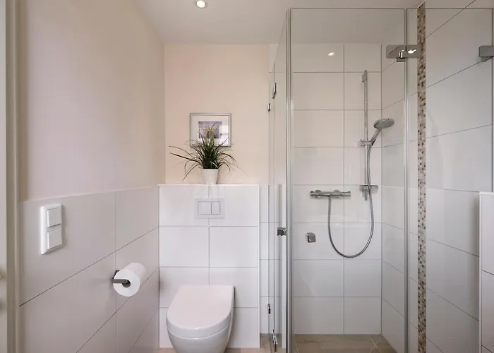 Semesterbostad Hues Freesenborg *