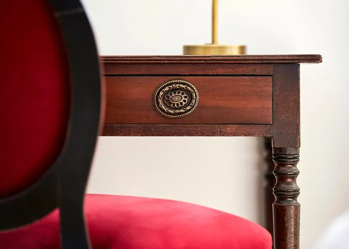 Hues Freesenborg * Oldsum