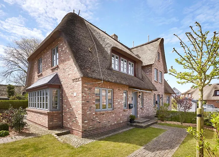 Semesterbostad Hues Freesenborg Oldsum